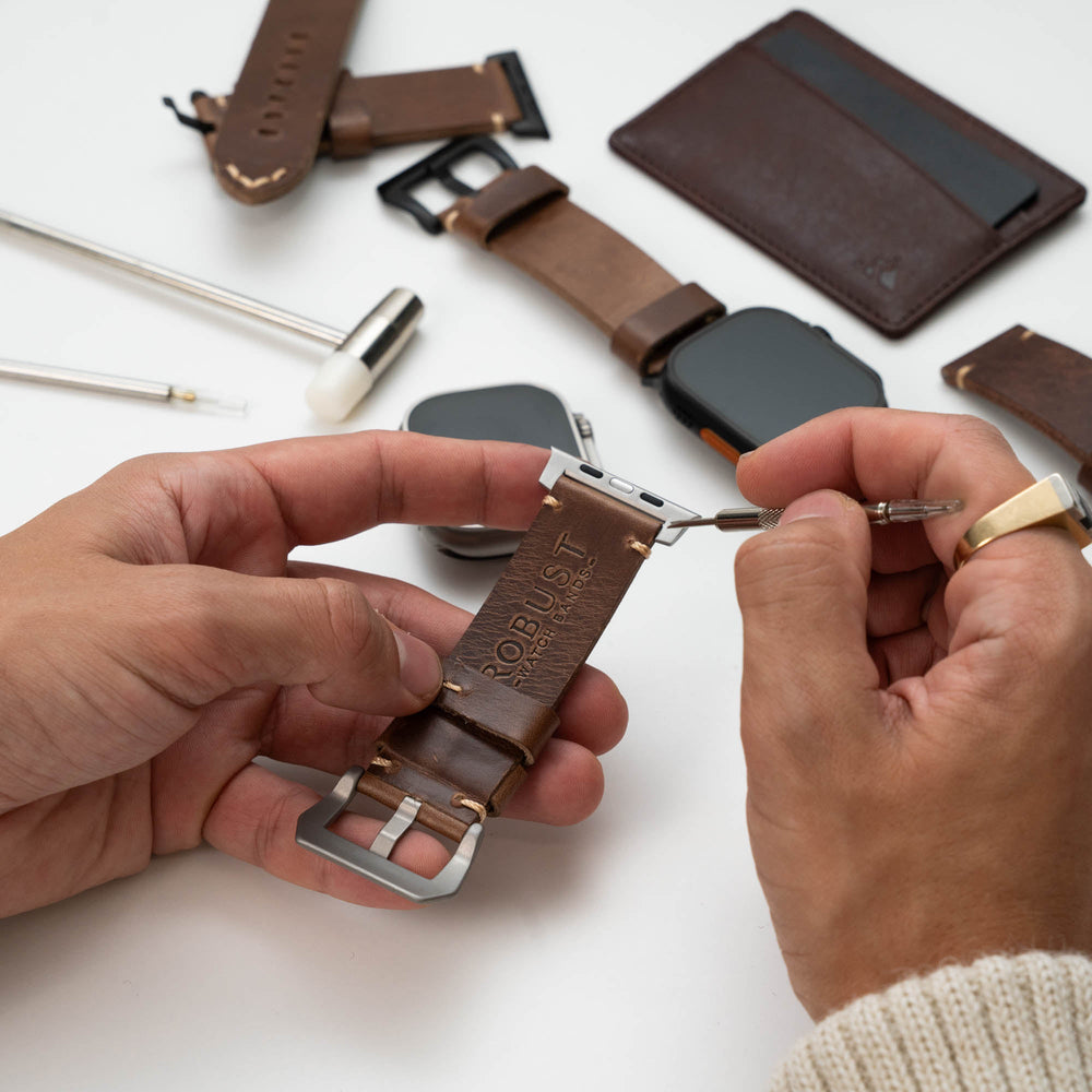 Men's Rugged Oiled Leather-Look Smartwatch Strap
