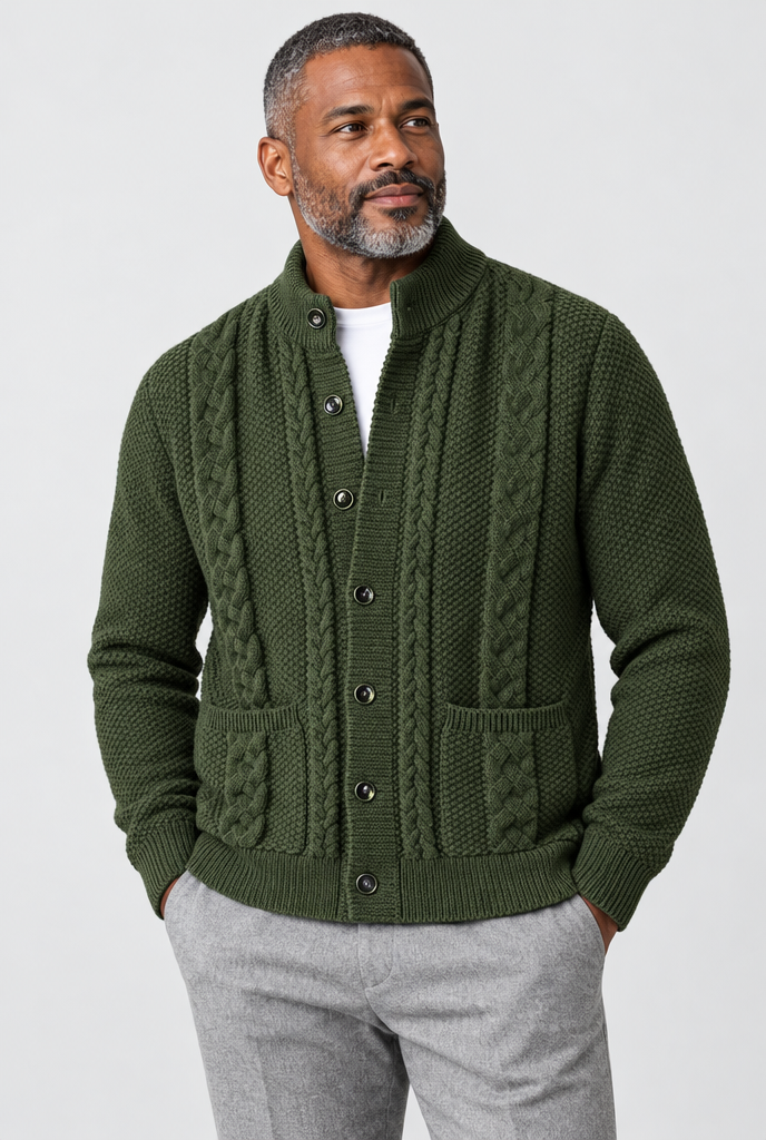 Cardigan torsadé col montant Homme — Olive — photo studio