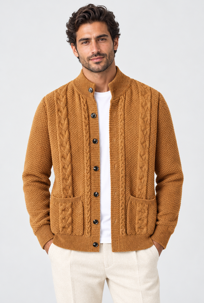Cardigan torsadé col montant Homme — Caramel — photo studio