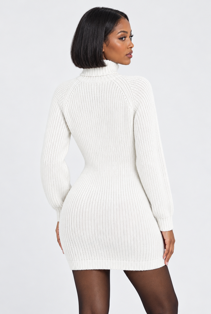Robe pull col roulé en maille côtelée, épaule boutonnée — Ivoire — vue de dos