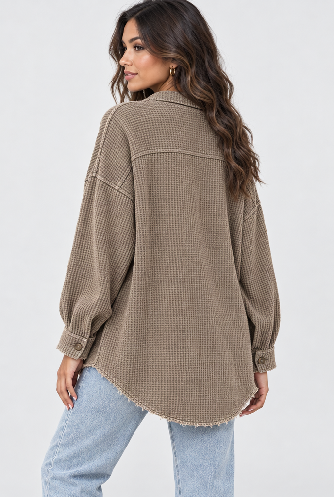 Surchemise oversize en maille gaufrée — Moka — vue de dos