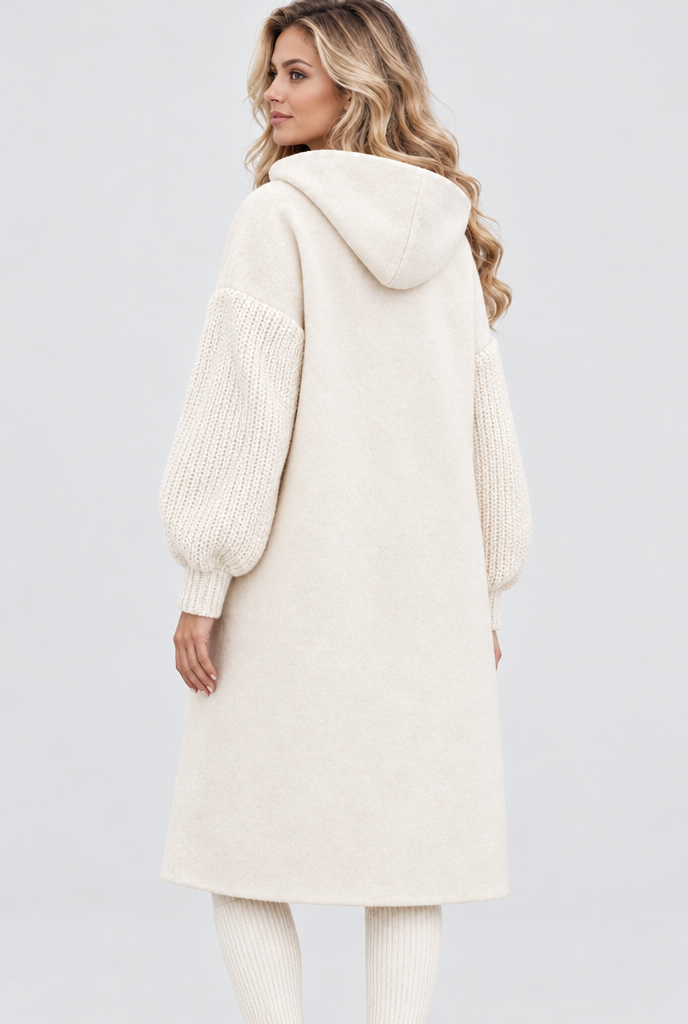 Manteau long zippé à capuche, manches en grosse maille — Ivoire — vue de dos
