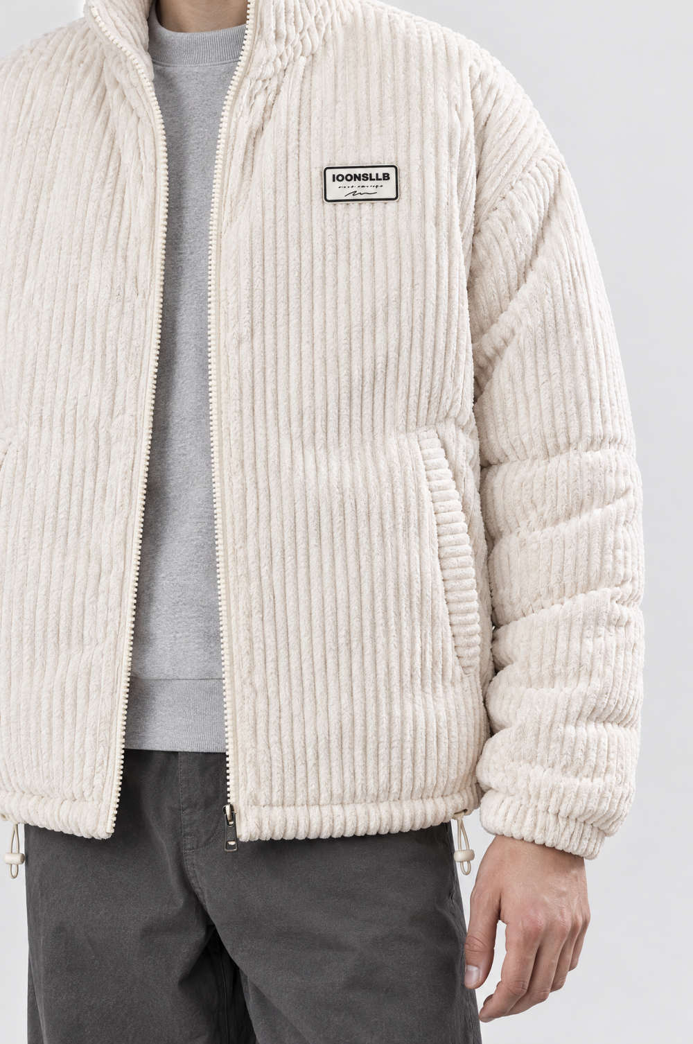 Veste rembourrée en velours côtelé, col montant — Crème — détail