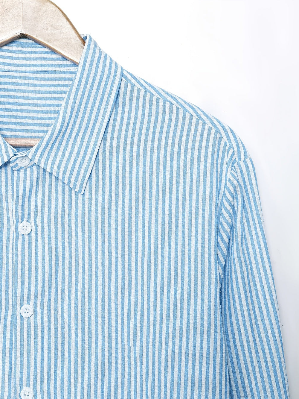 Men's Striped Seersucker Long Sleeve Shirt