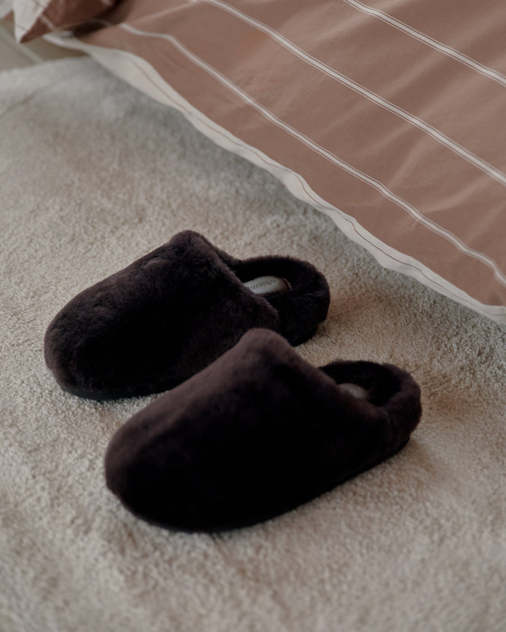 Plush Shearling-Style Slide Slippers
