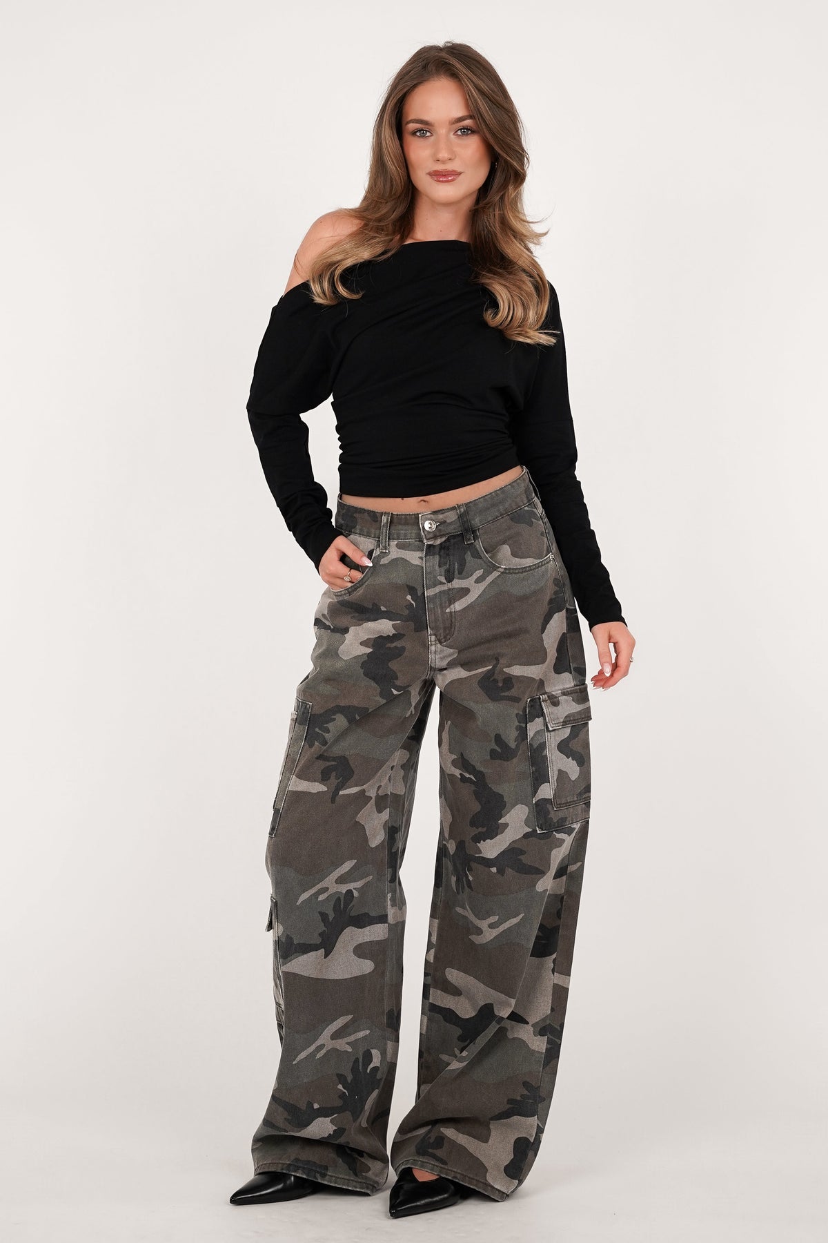 Camo Wide-Leg Jeans (Long Inseam)