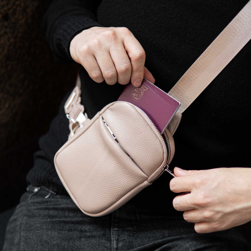 Men's Pebble-Grain Anti-Theft Sling Bag