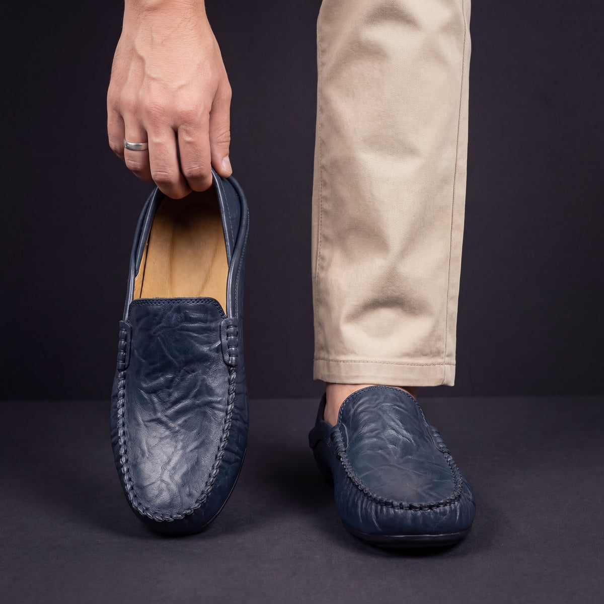 Men's Hand-Stitched Moccasin Driving Loafers