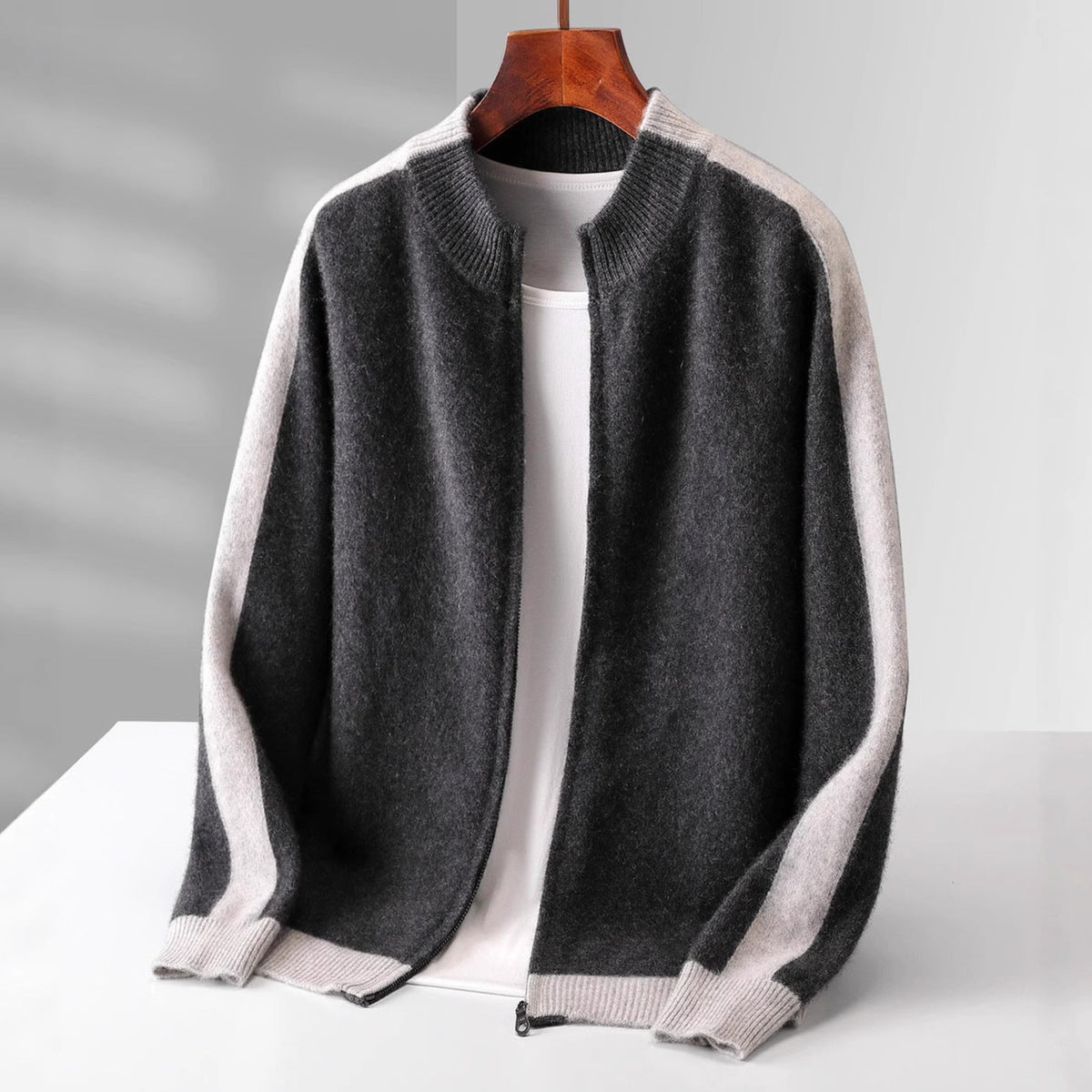 Men's Contrast-Sleeve Zip Knit Jacket