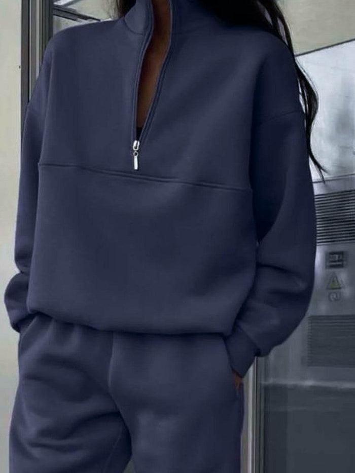 Half-zip collar