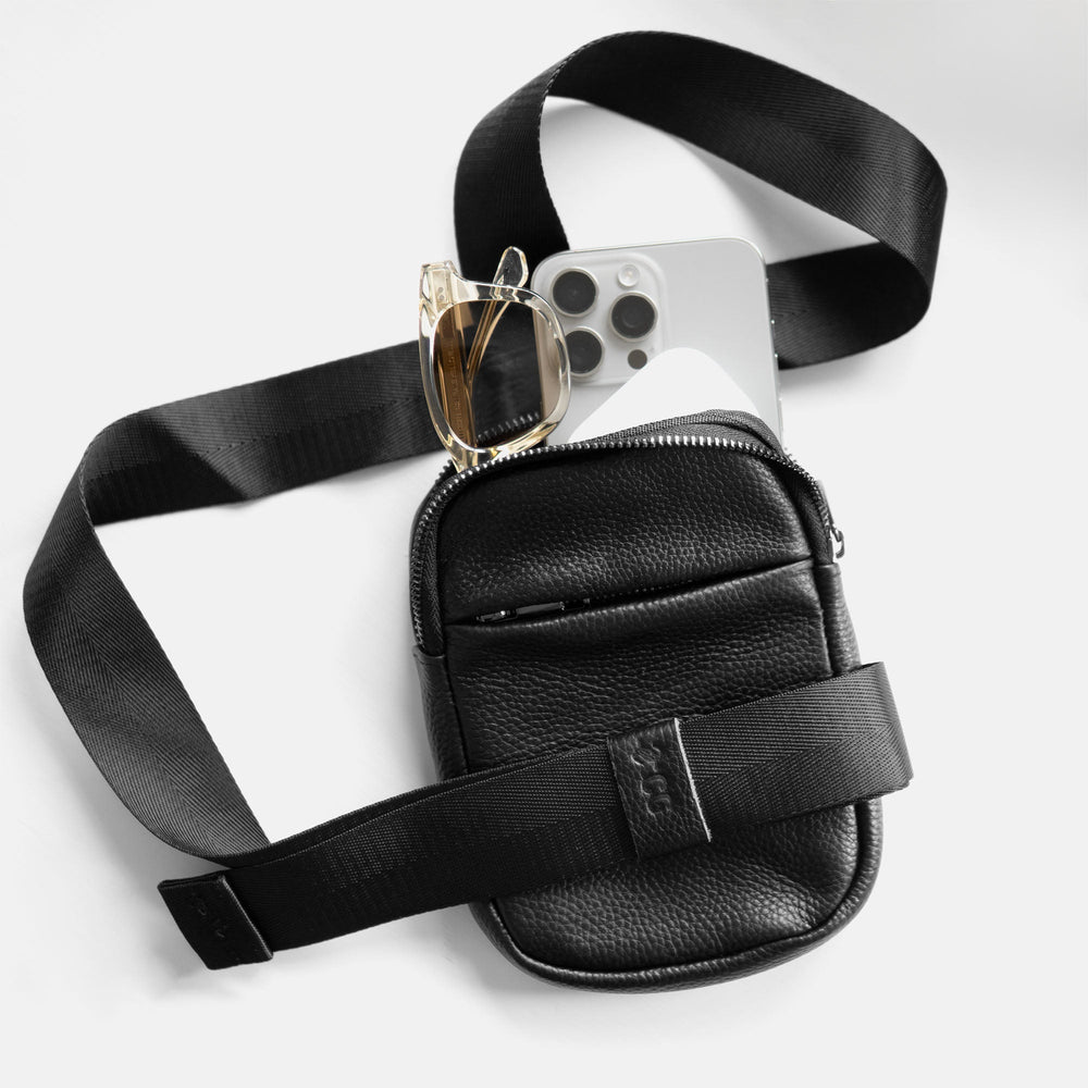 Men's Pebble-Grain Anti-Theft Sling Bag