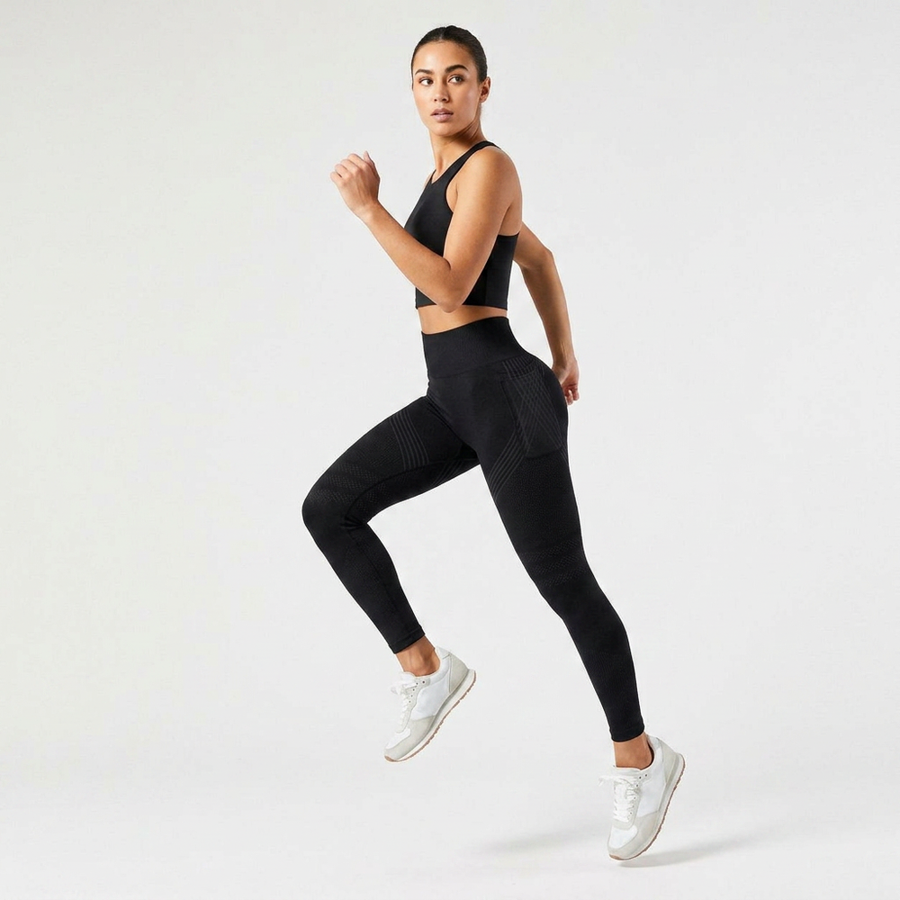 Textured High-Waist Leggings with Phone Pocket