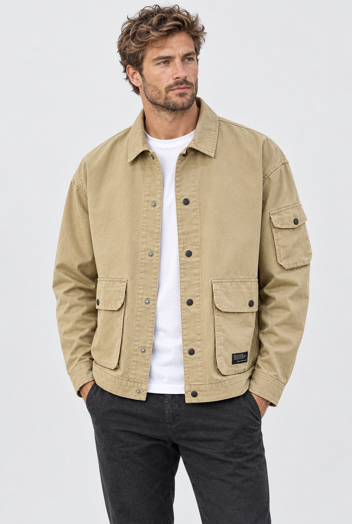 Veste de travail utilitaire à poches rabat Homme — Kaki — photo studio