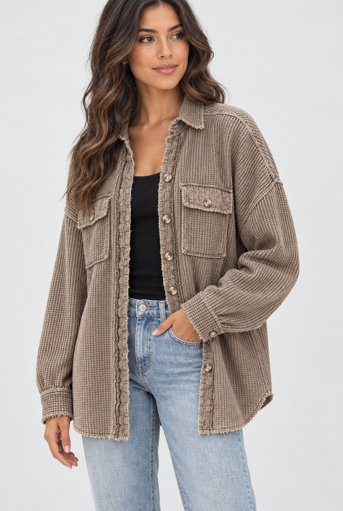 Surchemise oversize en maille gaufrée — Moka — photo studio