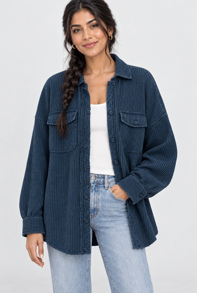 Surchemise oversize en maille gaufrée — Marine — photo studio