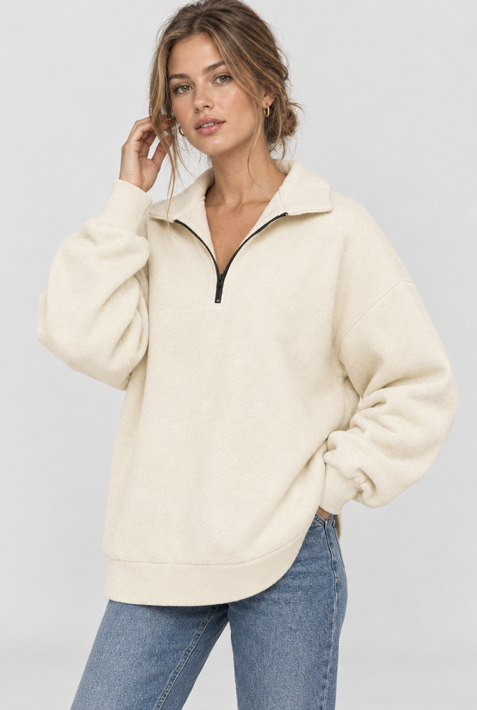 Sweat oversize à col demi-zip — Crème — photo studio