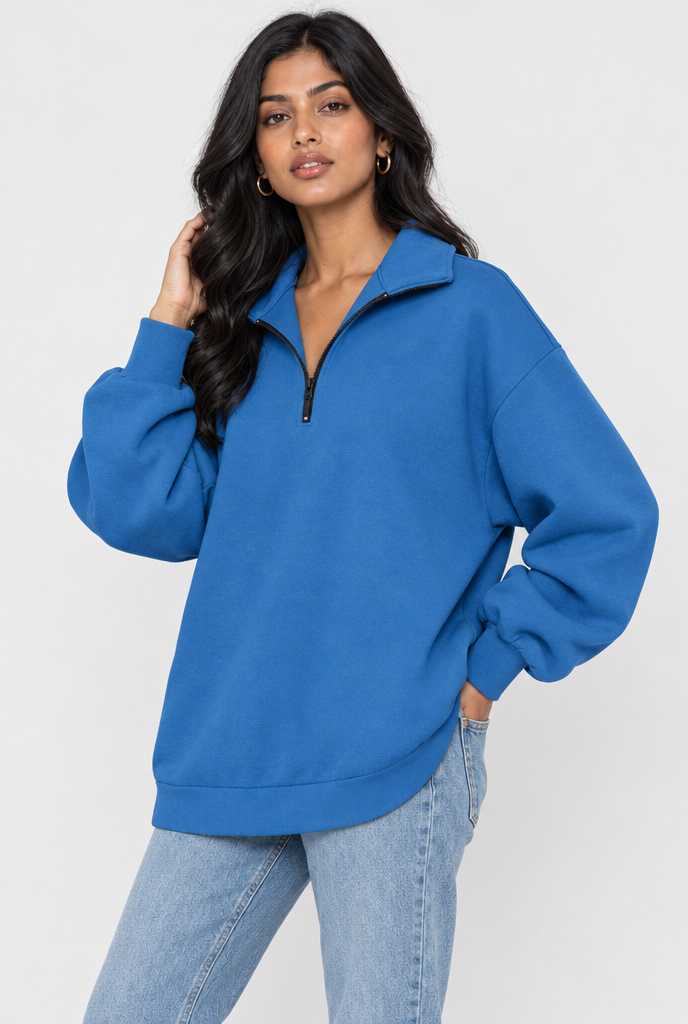 Sweat oversize à col demi-zip — Bleu cobalt — photo studio