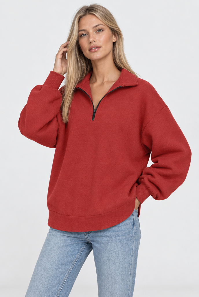 Sweat oversize à col demi-zip — Rouge brique — photo studio