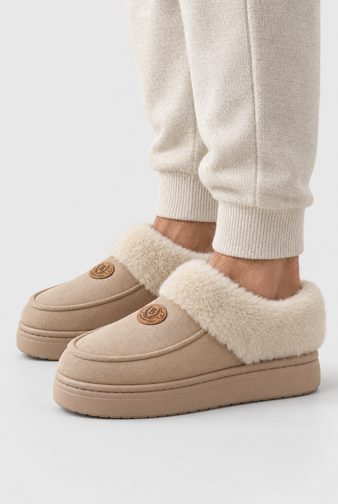 Chaussons fermés à revers en fausse fourrure Homme — Sable