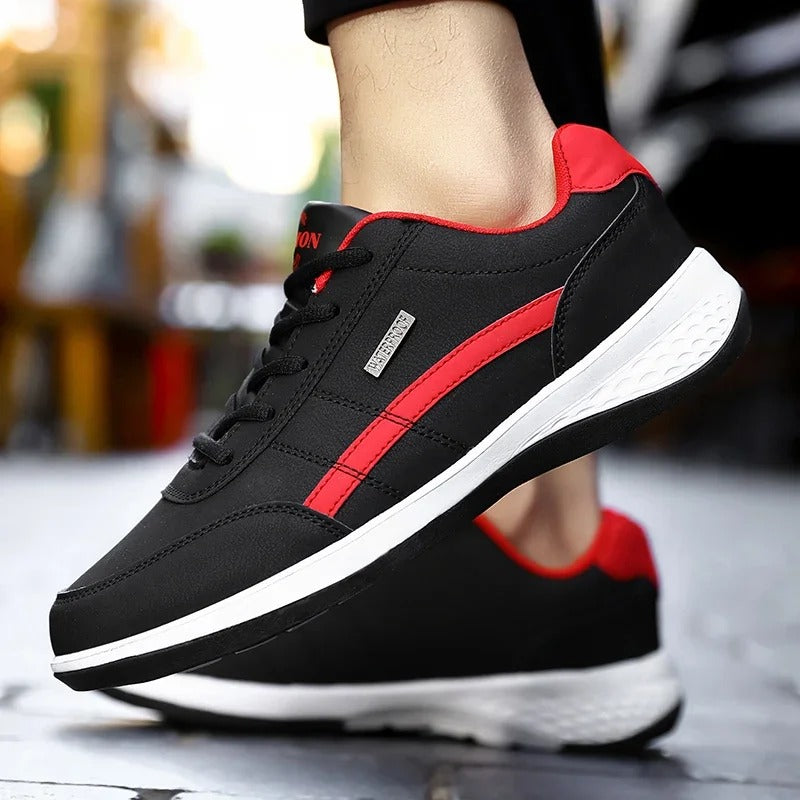 Men's Lightweight Leather-Look Everyday Sneakers