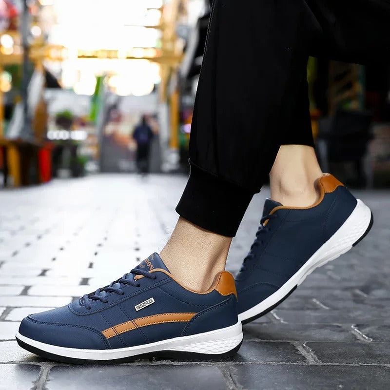 Men's Lightweight Leather-Look Everyday Sneakers