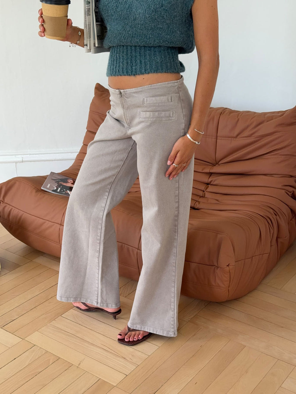 Low-Rise Wide-Leg Jeans in Taupe
